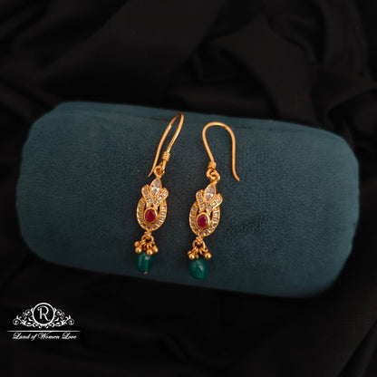 92.5 SILVER HOOK MODEL EARRINGS- RCZP057