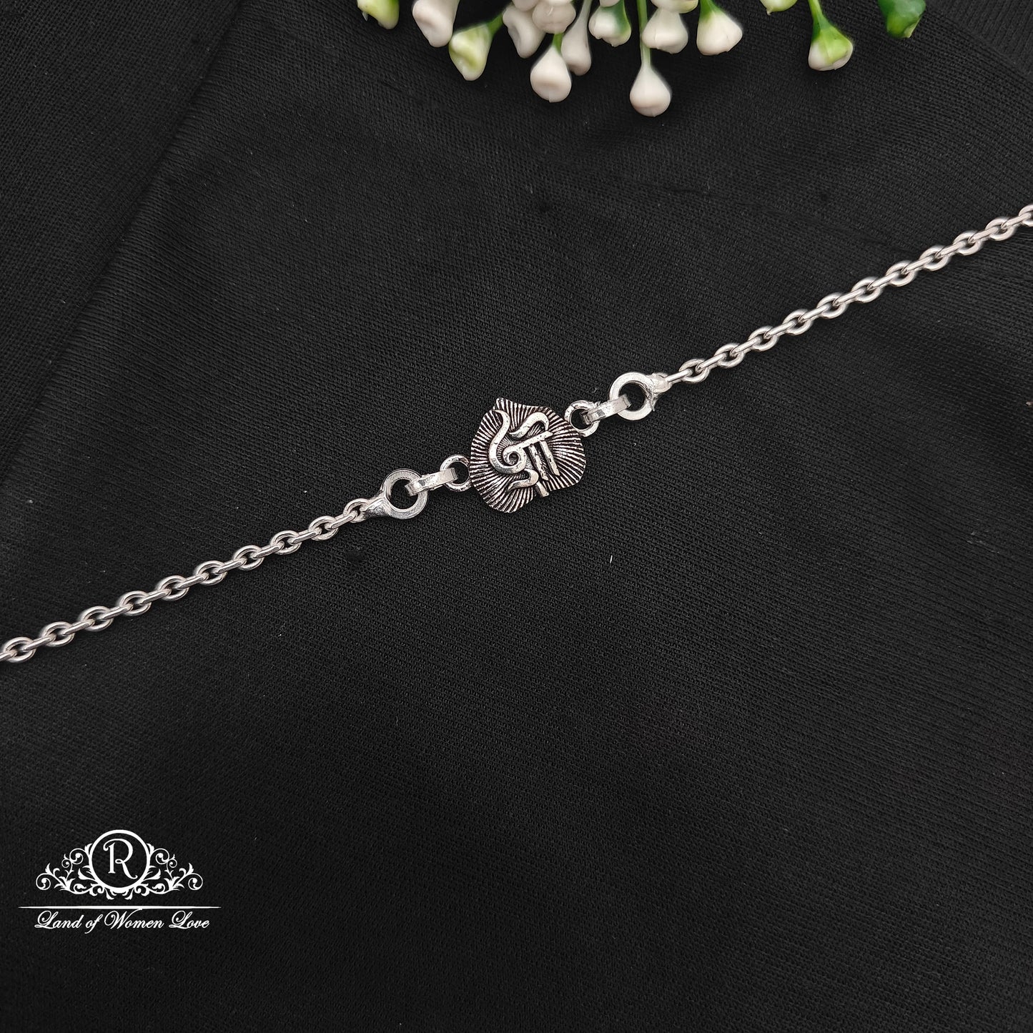 Silver -Rakhi-RC005