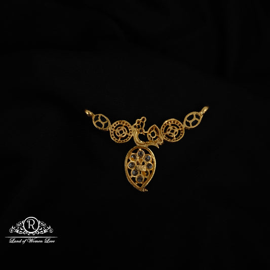 92.5  SILVER PEACOCK DESGIN GREEN BEADS MALA LOCKET -RCM1381