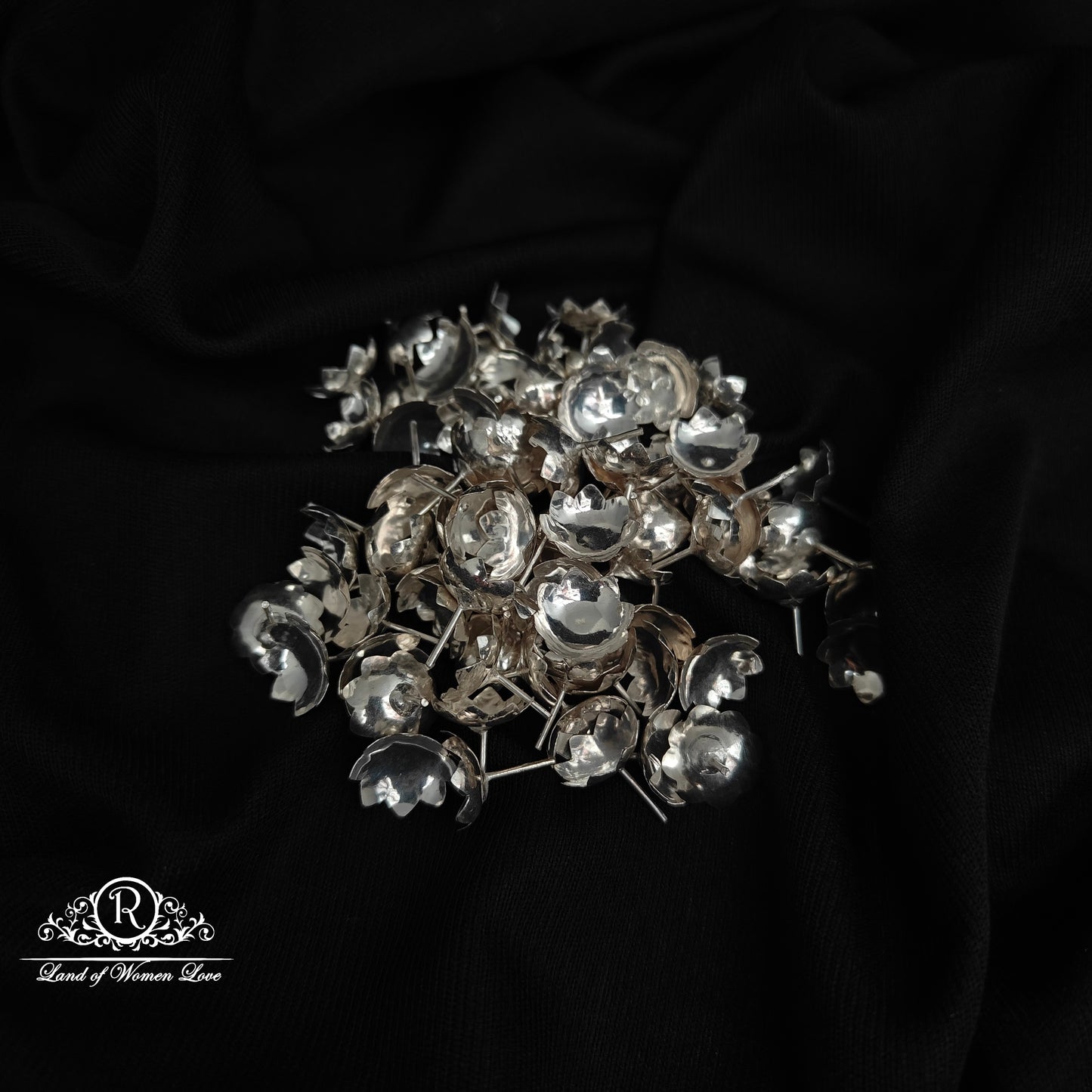 SILVER FLOWER -RCRS001