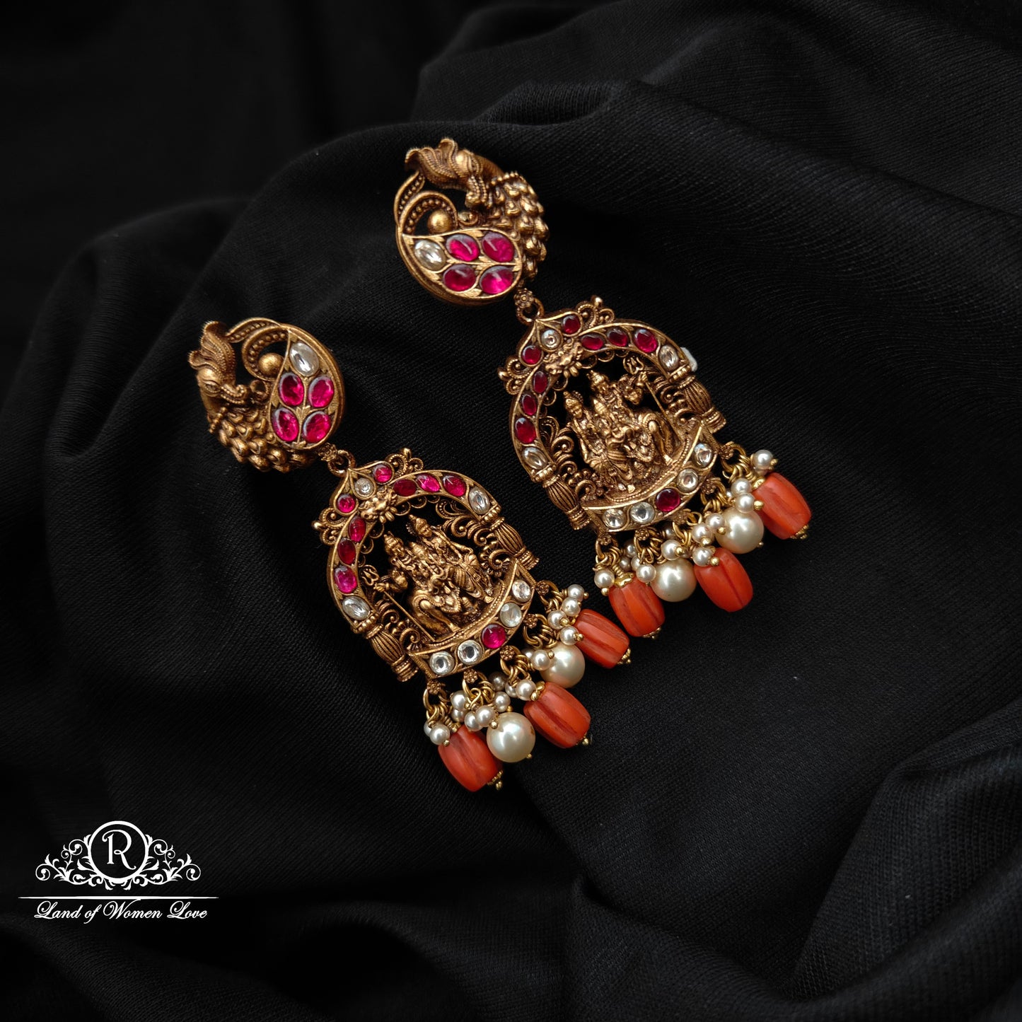 92.5-SILVER 3DDESGIN  LAKSHMI DEVI BANGLES-RCAZ12