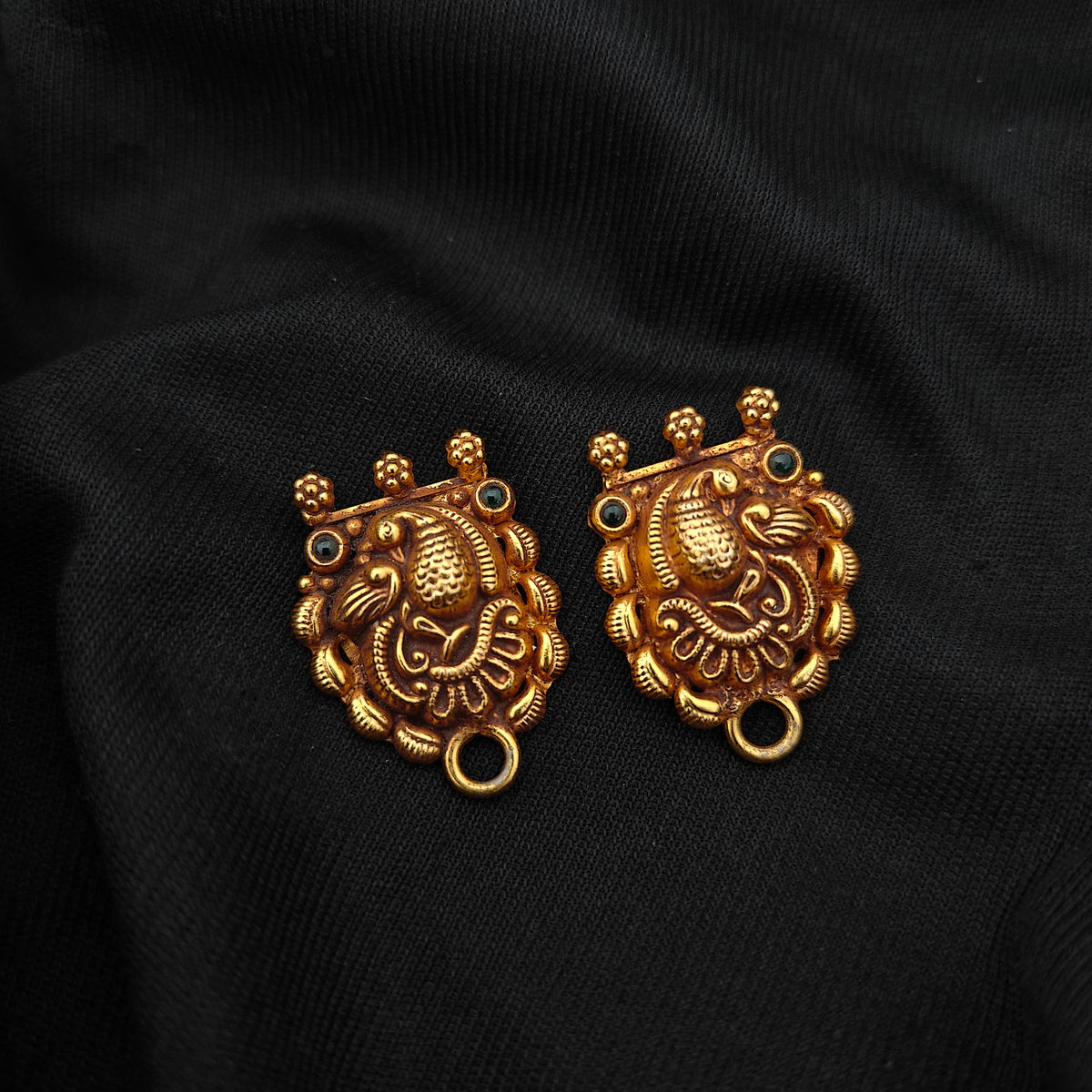 92.5-silver-with-gold-polish-peacock  desgin side locket-RCH1361