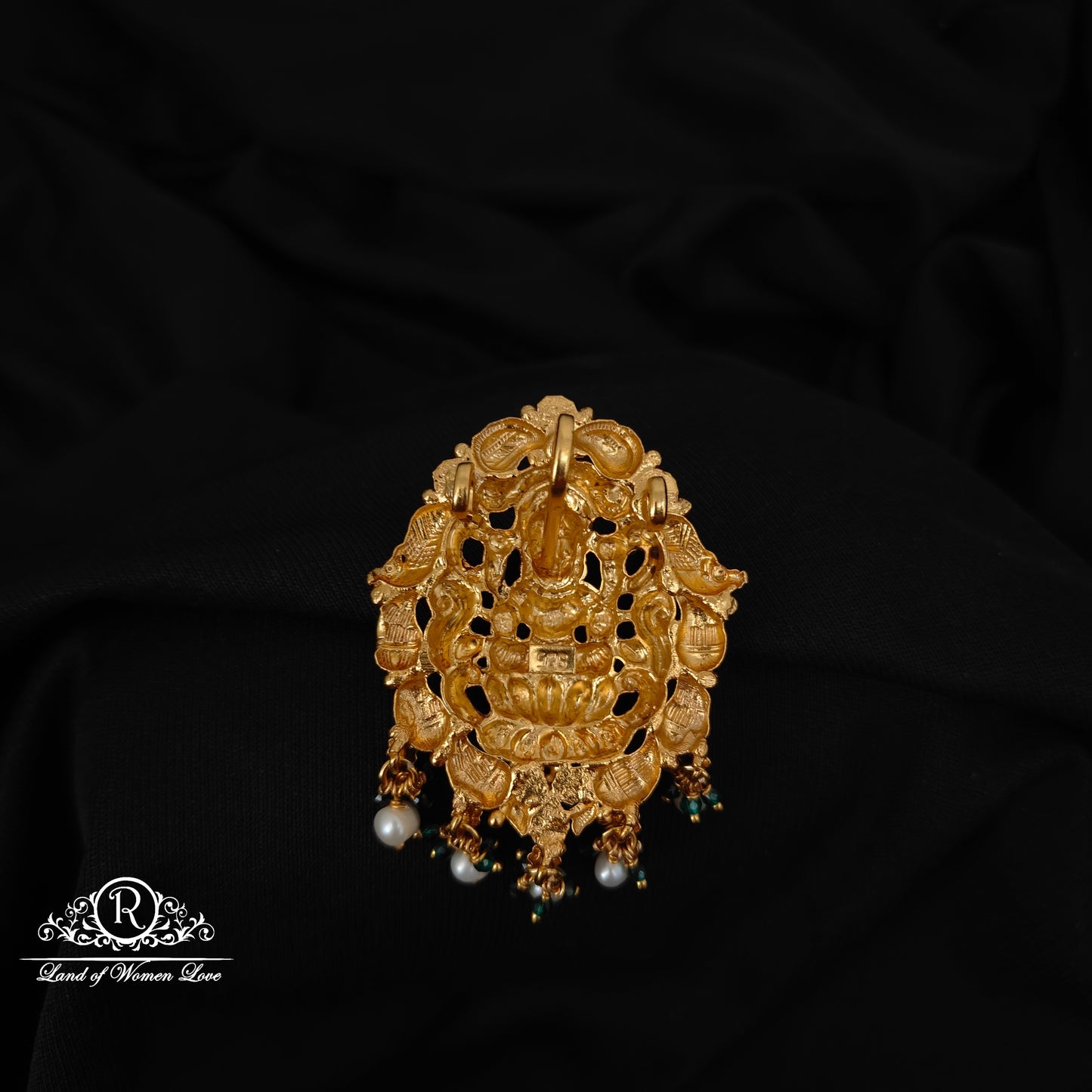 92.5-SILVER LAKSHMI DEVI PENDANT-RCZ974