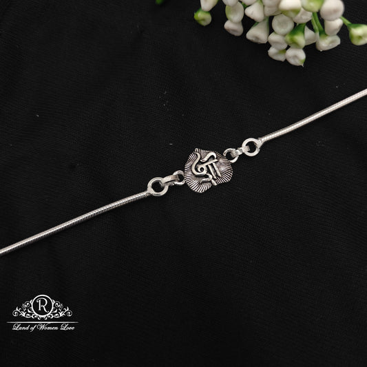 Silver -Rakhi-RC012