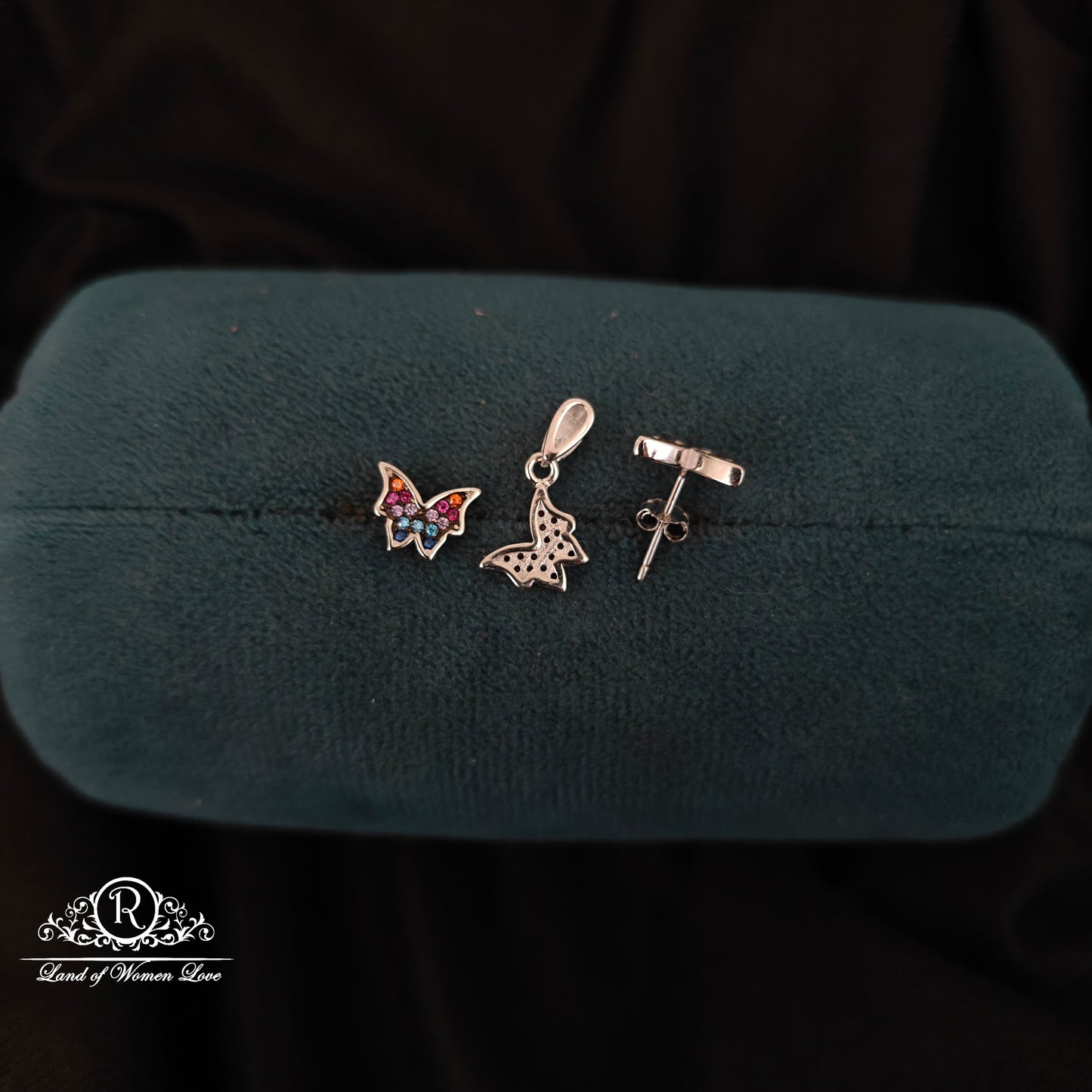 92.5 SILVER BUTTERFLY EARRINGS WITH PENDANT-RCG309