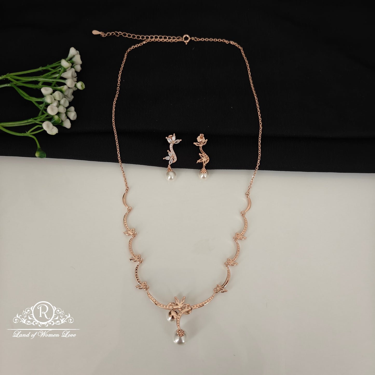 92.5 SILVER ROSE GOLD NECKLACE WITH EARRINGS-RCG361