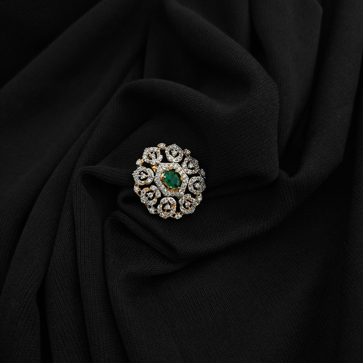 92.5 silver diamond finishing pendant with green stone-RCSB056