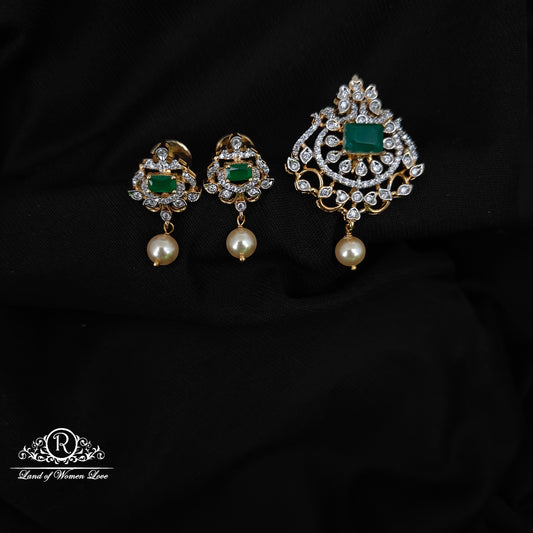 92.5 SILVER DIAMOND FINISHING EARRINGS AND PENDANT SET-RCZP013