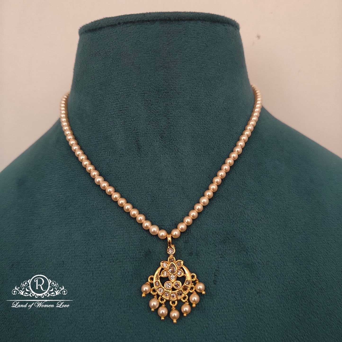 92.5 Silver single line pearl chain with locket -RCH1221