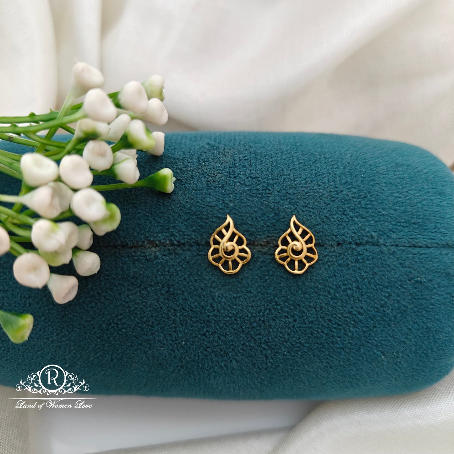 92.5 Silver Gold Polish Small  Earrings-RCR059