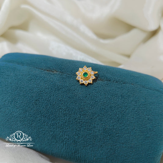 92.5 Silver flower design with green stone nosepin-RCR094