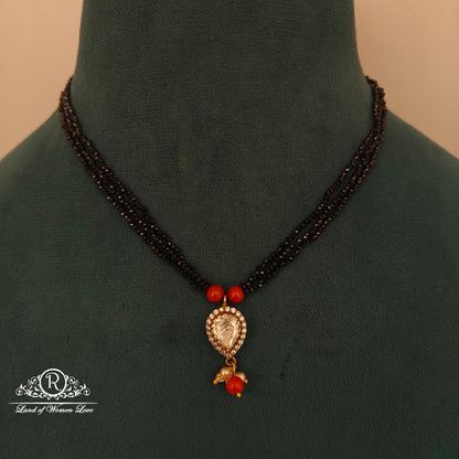 92.5 SILVER BLACK BEADS-RCH1245