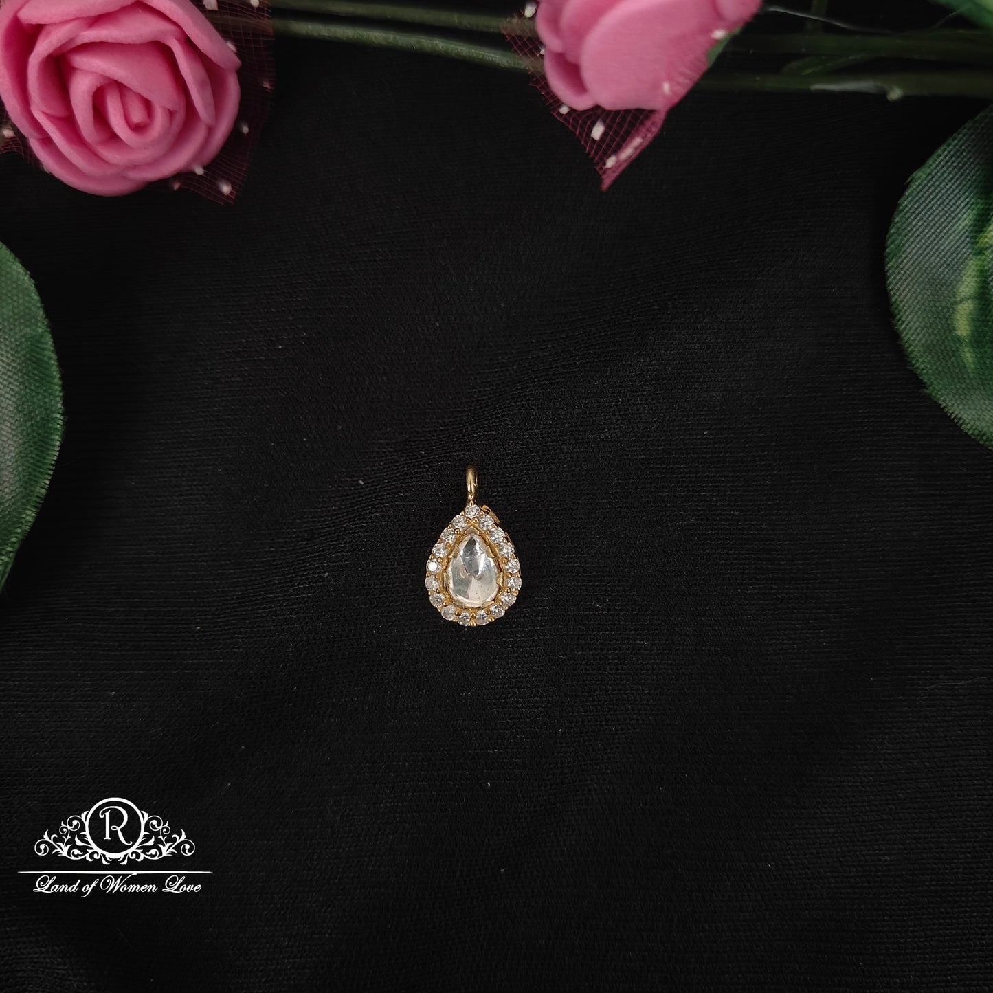92.5-SILVER MOISSANITE  LOCKET-RCMJ182