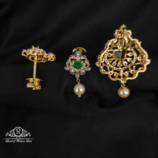 92.5 SILVER DIAMOND FINISHING EARRINGS AND PENDANT SET-RCZP013