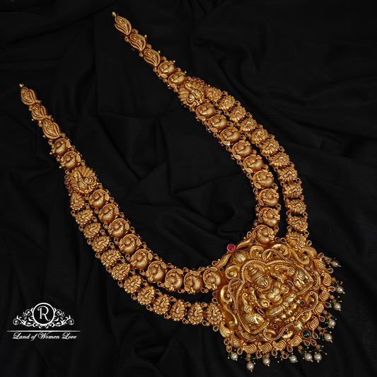 92.5-SILVER LAKSHMI DEVI WITH PEACOCK DESGIN HARAM-RCZ953