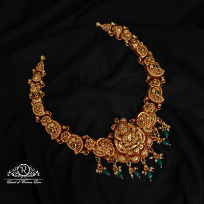 92.5-SILVER LAKSHMI DEVI WITH PEACOCK DESGIN NECKLACE-RCZ957