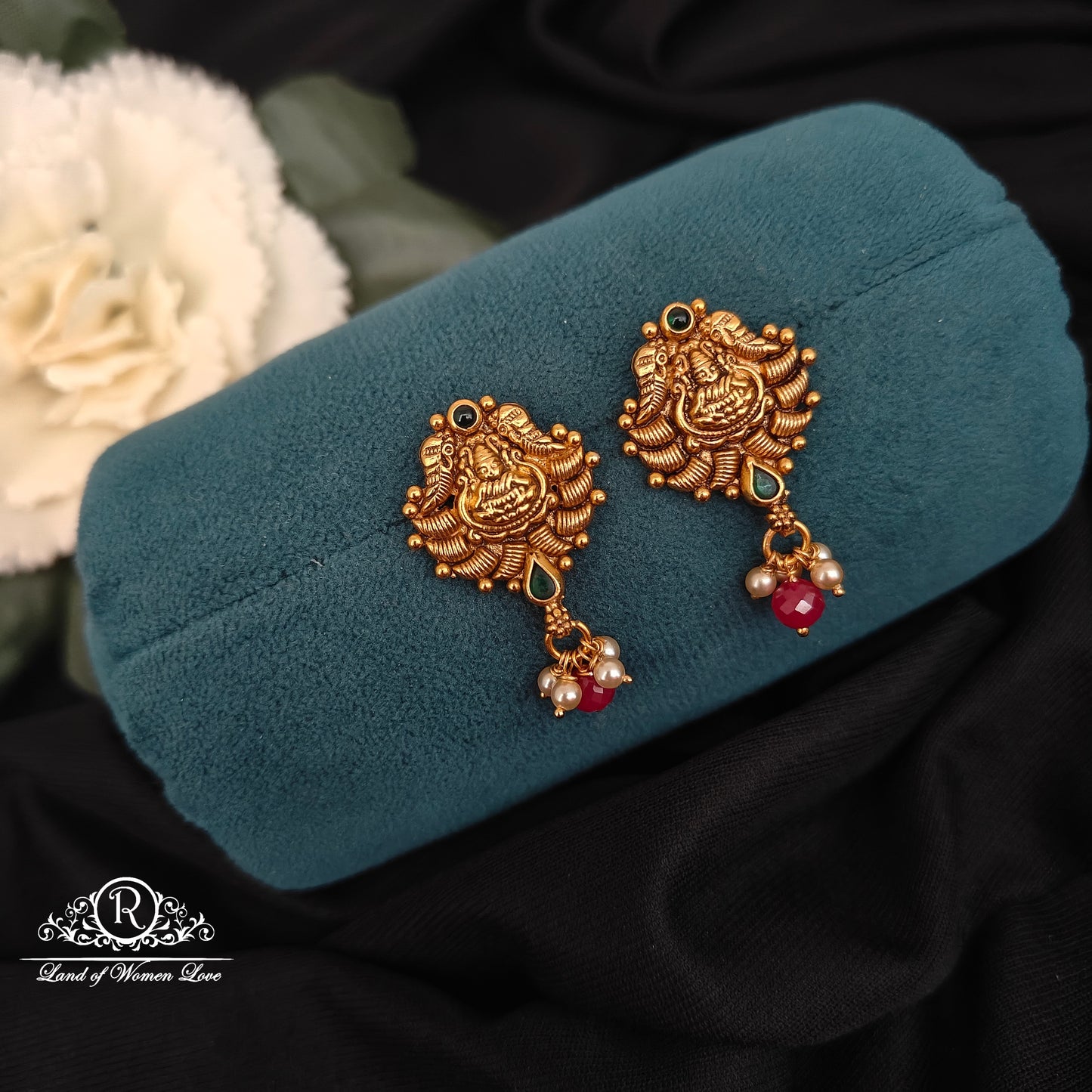 92.5-SILVER LAKSHMI DEVI EARRINGS -RCZ1004