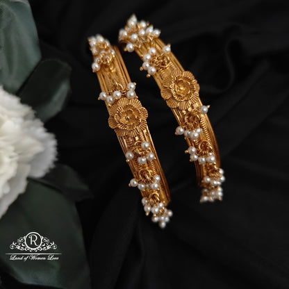 92.5 silver flower desgin pearls bangles-RCP176