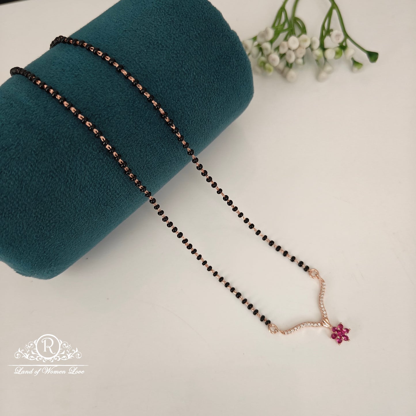 92.5 SILVER ROSE GOLD POLISH BLACK BEADS CHAIN-RCRB44