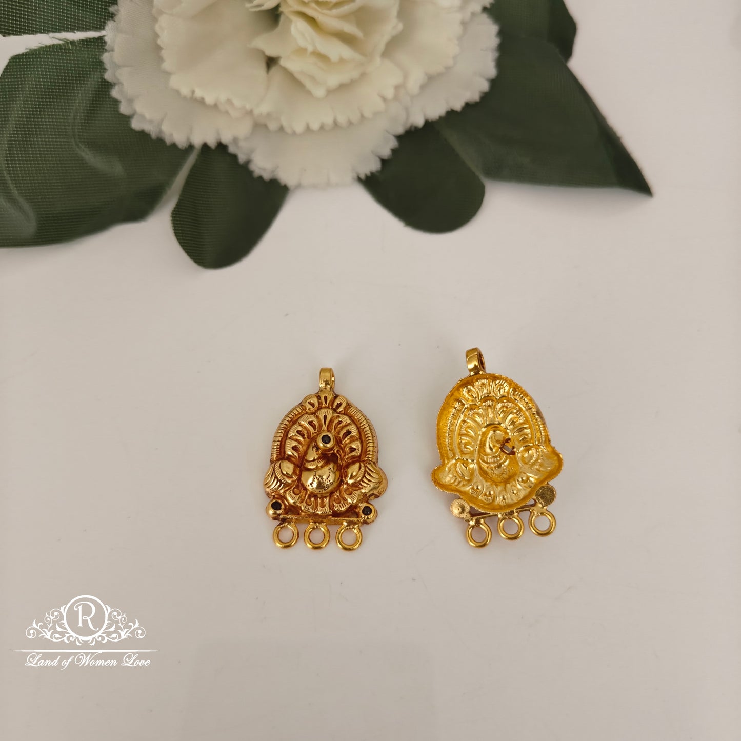 92.5-SILVER PEACOCK DESGIN SIDE LOCKETS -RCZ1034