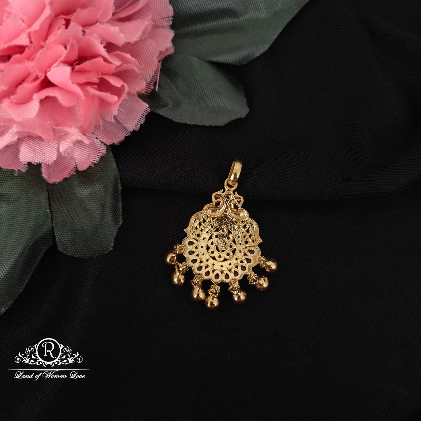 92.5 silver simple and Cute with gold balls locket -M303