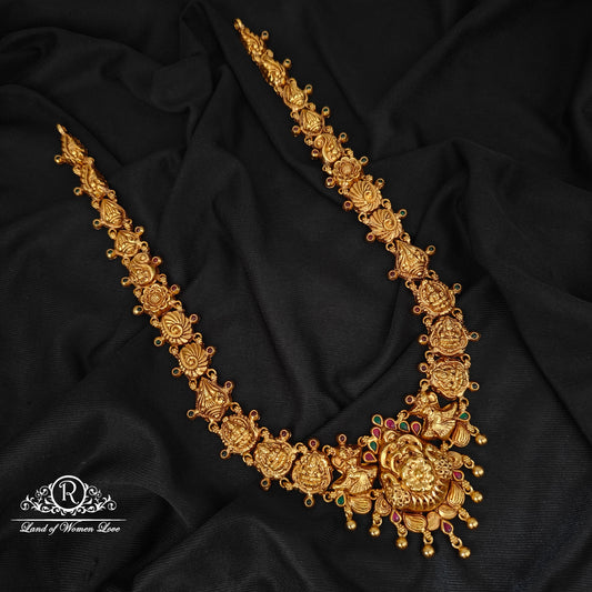 92.5-SILVER LAKSHMI DEVI WITH PEACOCK DESGIN HARAM-RCZ944