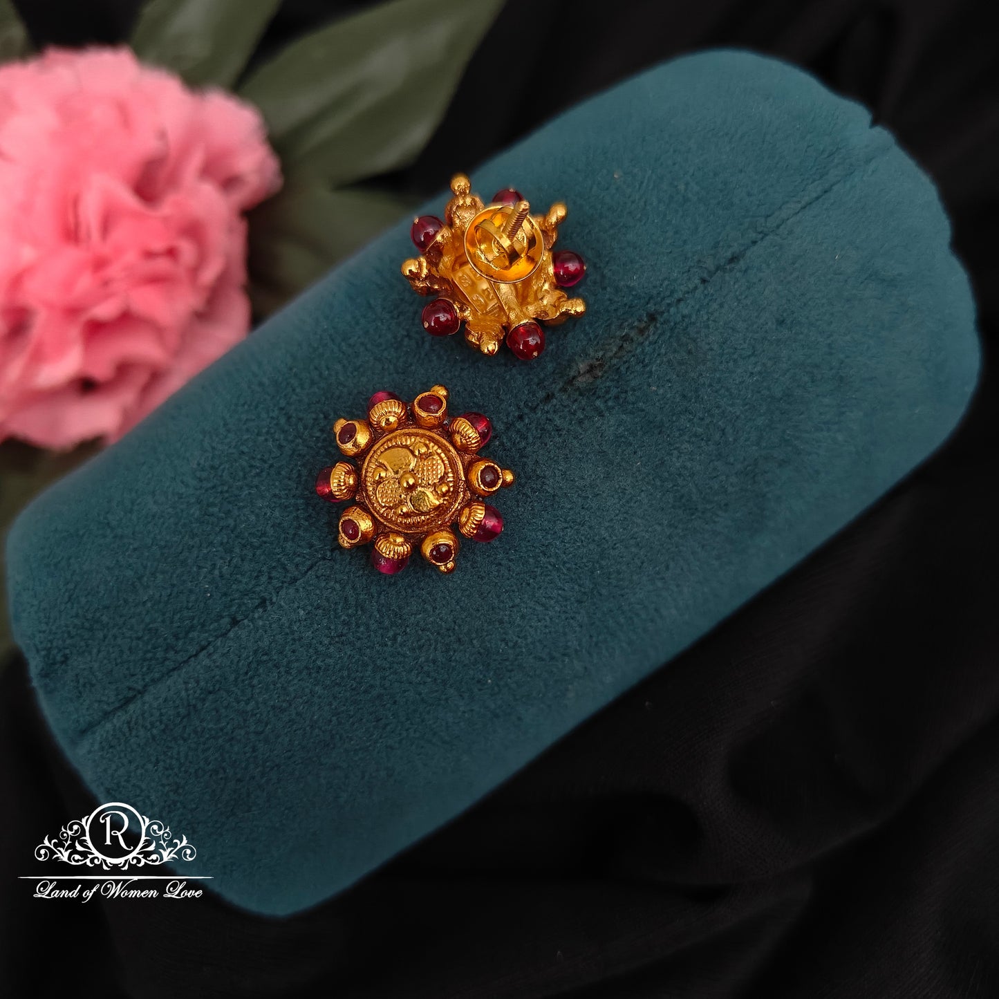 92.5-SILVER STUDS -RCZ1023