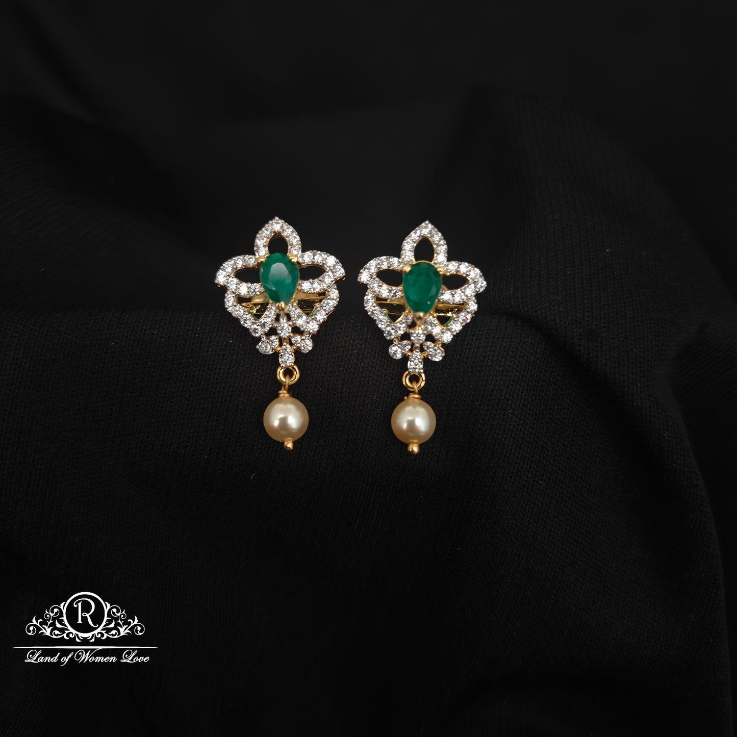 92.5 SILVER DIAMOND FINISHING  EARRINGS-RCZP032
