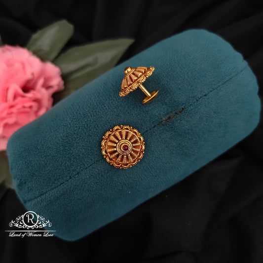 92.5-SILVER STUDS -RCZ1015