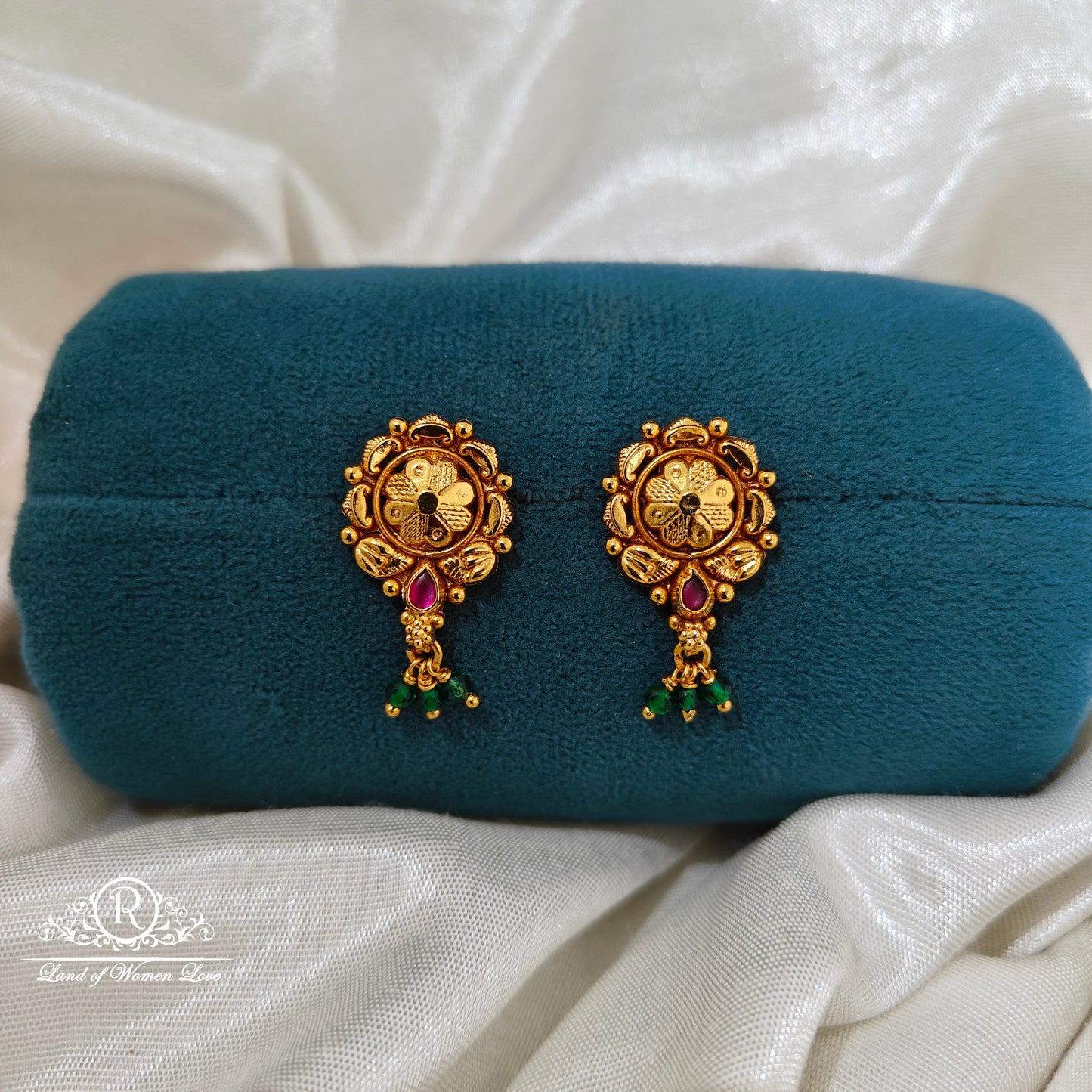 92.5 Silver flower design earrings -RCM1612